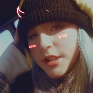 Meet your Posher, Avery